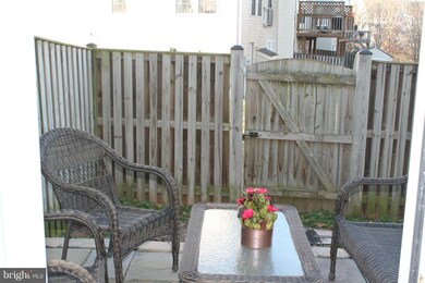 12448 Selkirk Cir, Bristow, VA 20136 - photo 2