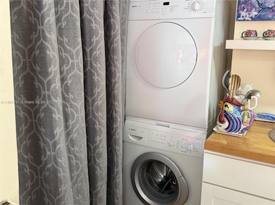 931 NE 4th St unit 2, Boca Raton, FL 33432 - photo 7