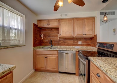 21 Saxony A, Delray Beach, FL 33446 - photo 3