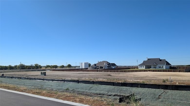 183 Lavish Ln, Lorena, TX 76655 - photo 2