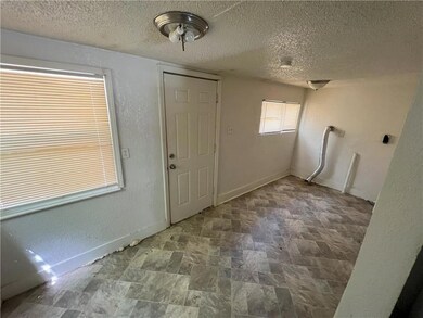 6902 Bellefontaine Ave, Kansas City, MO 64132 - photo 7