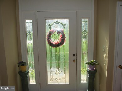 305 Apple Cross Rd, Harpers Ferry, WV 25425 - photo 3