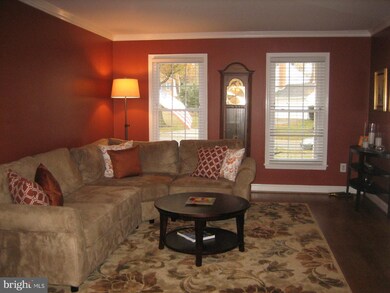 13 Lopa Ct, North Potomac, MD 20878 - photo 4