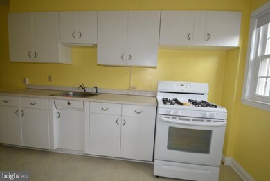 209 Brandon Rd, Baltimore, MD 21212 - photo 7