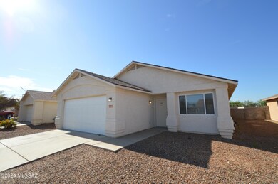 6458 E Cyclone Dr, Tucson, AZ 85730 - photo 2