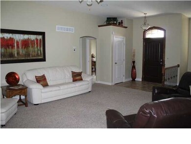 Neutral colors all throughout that let your decor 