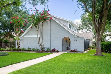 Curb appeal is stellar! Pictures don't do it justi