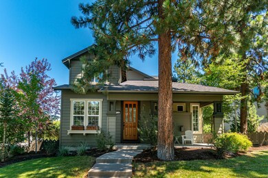19540FisherLakeLn_Exterior-Front8