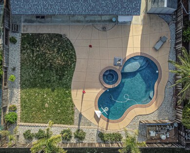 Arial Pool