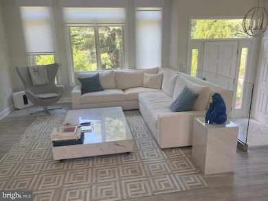 5985 Valerian Ln, Rockville, MD 20852 - photo 2