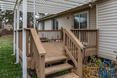 2407 Carlisle Rd, Sergeant Bluff, IA 51054 - photo 3