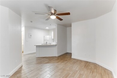 510 Elm Dr unit 105, Las Vegas, NV 89169 - photo 3