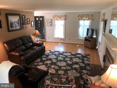 443 Shady Ln, Moorestown, NJ 08057 - photo 4