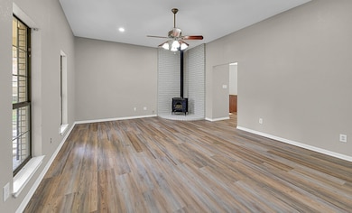 3900 Fox Ridge Rd, Lorena, TX 76655 - photo 5