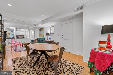 2011 Columbia Rd NW unit 2, Washington, DC 20009 - photo 2