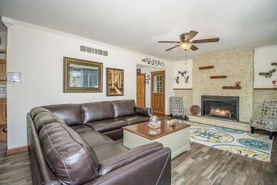 350 Meadow Lark Ln, La Porte, IN 46350 - photo 4