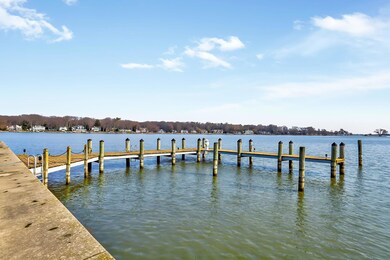 1-web-or-mls-1327 Bayview Dr, Holland-11