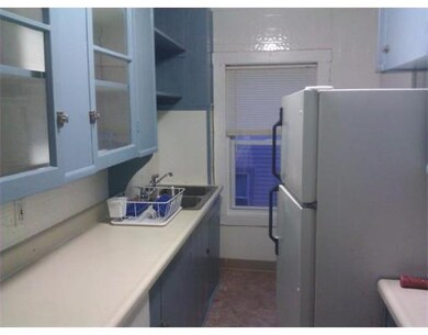 229 Palmer St unit 3, Fall River, MA 02724 - photo 4