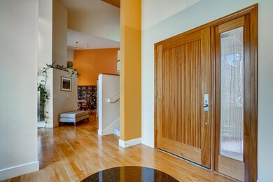 07 Foyer