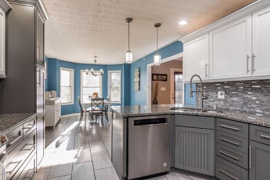 Marceitta Kitchen Looking into Eating ar