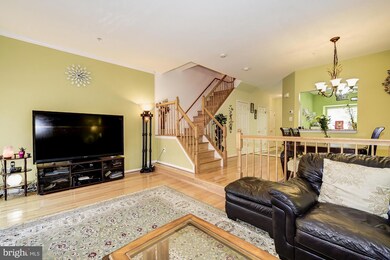 21227 Owls Nest Cir, Germantown, MD 20876 - photo 4