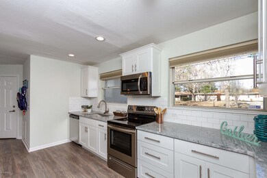 8034 Altama Rd, Jacksonville, FL 32216 - photo 6