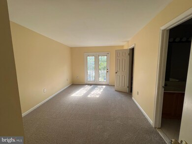 9402 Nicklaus Ln, Laurel, MD 20708 - photo 4