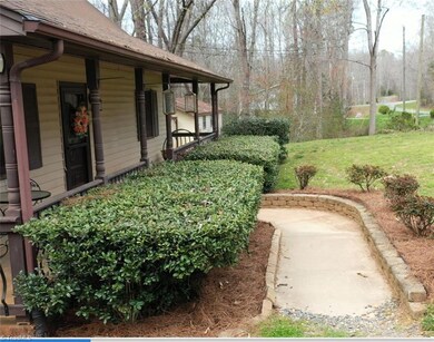 354 Gregory Ct, Asheboro, NC 27205 - photo 7