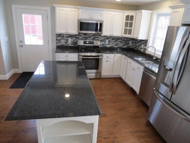 872 Portland St, Rochester, NH 03868 - photo 3