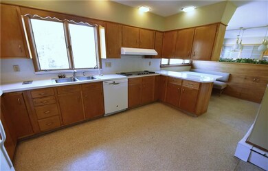 101 S Broadway unit A, Wind Gap, PA 18091 - photo 4