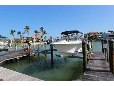 Boat slip lift