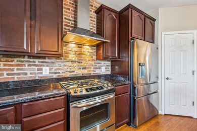 1310 Lowman St, Baltimore, MD 21230 - photo 2