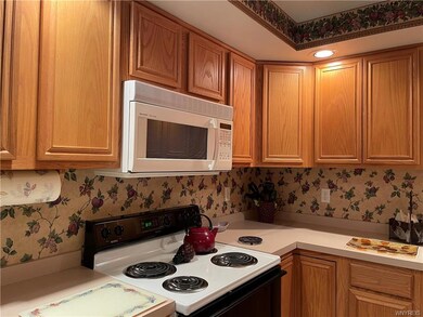 Plentifful cupboards in this fully applianced kitc