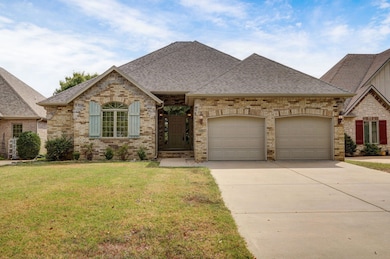 2218 W Dearborn St, Springfield, MO 65807 - photo 3