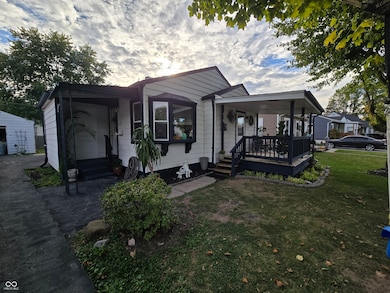 619 Byland Dr, Beech Grove, IN 46107 - photo 4