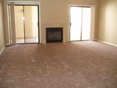 Huge Great Room w/Fireplace