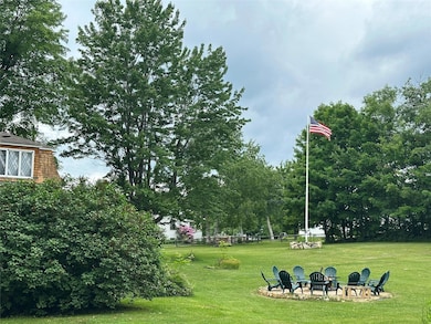 704 Hillside Ave, Berlin, NH 03570 - photo 7