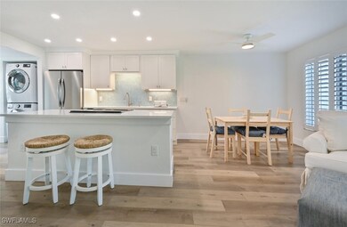 250 7th Ave S unit 202, Naples, FL 34102 - photo 7