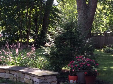 330 N Jefferson St, Batavia, IL 60510 - photo 5