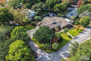 205 Silverthorn Rd, Gulf Breeze, FL 32561 - photo 3