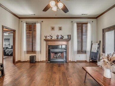 Gas Log fireplace
