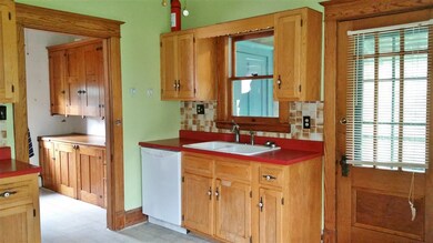 66 Barnes Ave, White River Junction, VT 05001 - photo 2