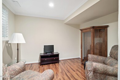 6 New Castle St, Farmingdale, NJ 07727 - photo 4
