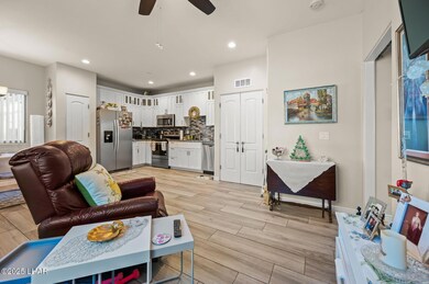 2950 Kiowa Blvd N unit F102, Lake Havasu City, AZ 86404 - photo 6