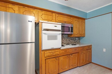 1227 W Texas St, Denison, TX 75020 - photo 7