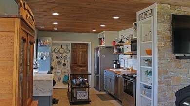 34 Mcnatt Rd, Shell Knob, MO 65747 - photo 5