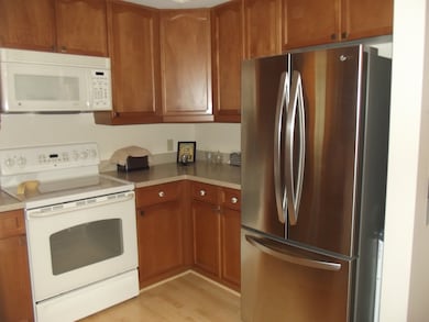 Haley Brook unit 210, Mystic, CT 06355 - photo 3