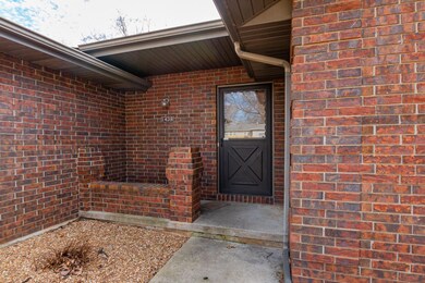 Nicole - 1438 Mcclernon St 25