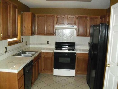 14053 Peter Noyes Dr, El Paso, TX 79928 - photo 7