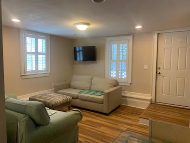 65 Vanderhorst St unit C, Charleston, SC 29403 - photo 6